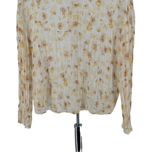 Vince Pressed Petal Long Sleeve Blouse in Off White Sheer Pleated size Small - Picture 5 of 12